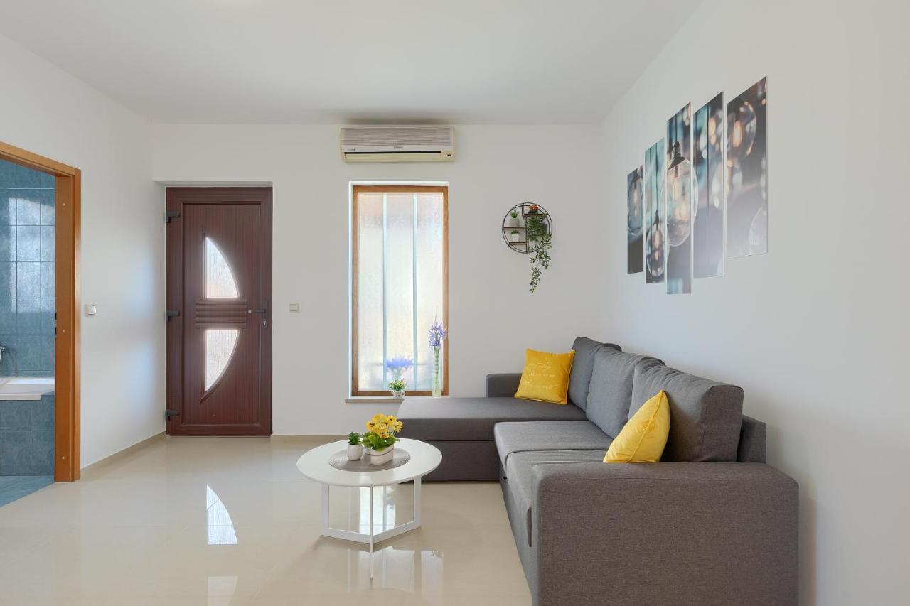 Apartment Christina Pula Exteriér fotografie